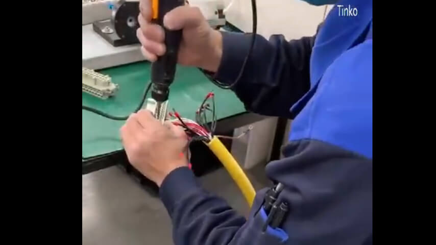 Conector de Serviço Pesado